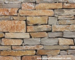 Piedra natural en muro con junta seca